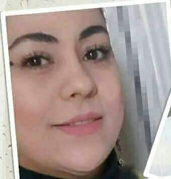 هو سرُ الهوى أهربُ خوفاً مِن الأشتياق إليه ماَ غادرَ قلبي يوماً