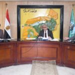 محافظ الفيوم يؤكد على تكثيف عمل اللجان وتسريع وتيرة العمل للانتهاء من كافة طلبات التصالح
