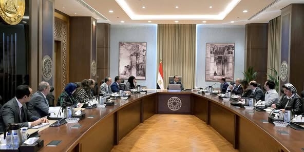 رئيس الوزراء يستعرض ملامح ومستهدفات موازنة العام المالي المُقبل 2025-2026..