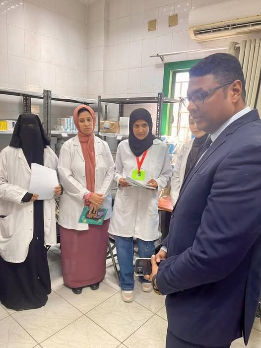 العربى : يتفقد المنشآت الصحية بالغردقة لمتابعة الخدمات الطبية برفقه وكيل المديريه