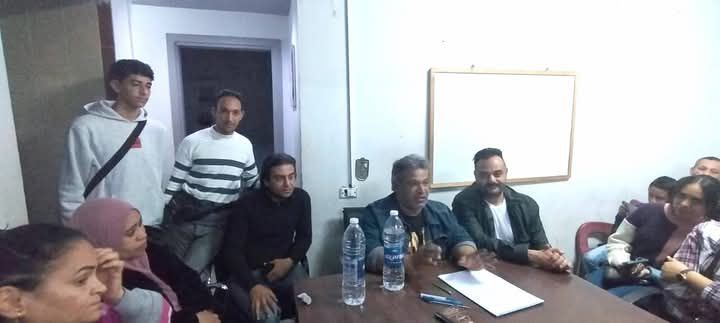 حزب المصريين يطلق مبادرة ” انت تقدر ” لتعليم فن البورتريه باحترافية بالغردقة .