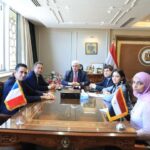 عاشور يستقبل السفير الفرنسي لمتابعة تحضيرات المؤتمر المصري الفرنسي