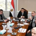 وزير الإسكان يتابع سير العمل بقطاع الشئون المالية والإدارية بهيئة المجتمعات العمرانية الجديدة