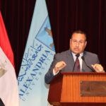 رئيس جامعة الإسكندرية يشهد احتفالية يوم الجاليات الثقافي للطلاب الوافدين كتب : ماهر بدر