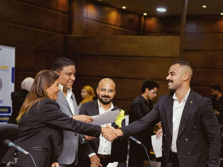 وزارة الشباب تُكرم المستشار عمرو العماد ضمن فعاليات مؤتمر الشباب المؤثر في مصر والوطن العربي كتبت: نوال النجار.