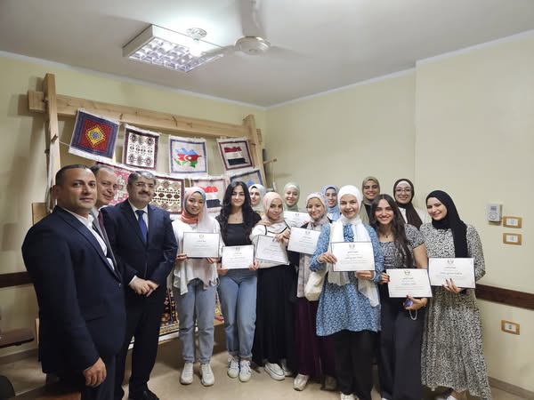 جمعية الصداقة المصرية الأذربيجانية تحتفل بالذكرى الـ102 لميلاد الزعيم القومي حيدر علييف كتب / حامد خليفة
