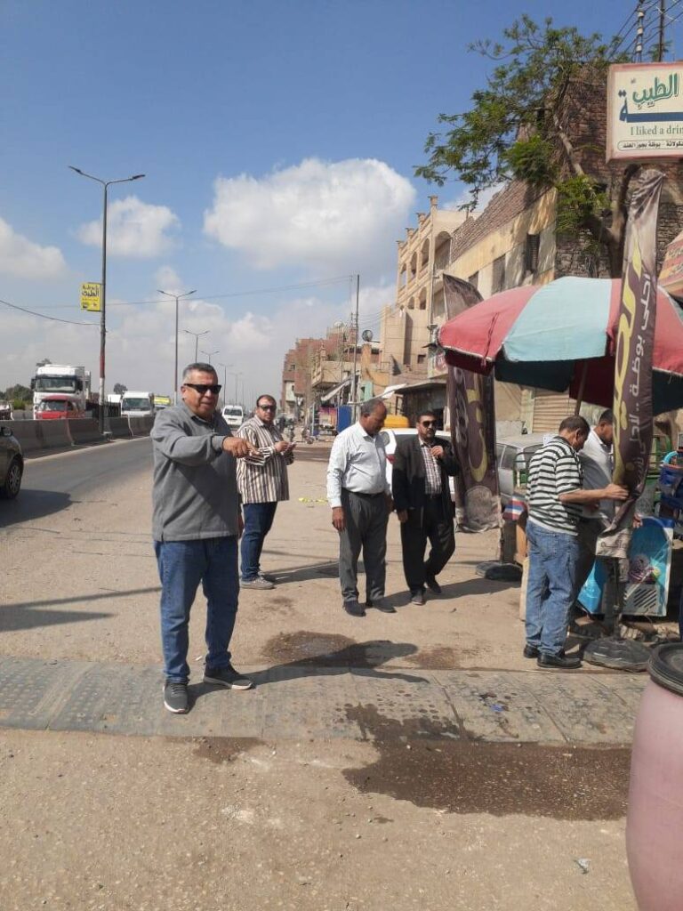 محلي العدلية وإزالة جميع الاشغالات بطريق البحر مسطرد الزراعي ونظافة طريق السلخانة