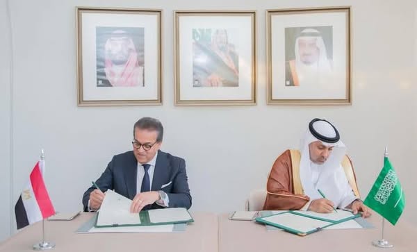 وزير الصحة يوقع مذكرة تفاهم مع وزير صحة المملكة العربية السعودية كتب/طلعت مرسى إبراهيم