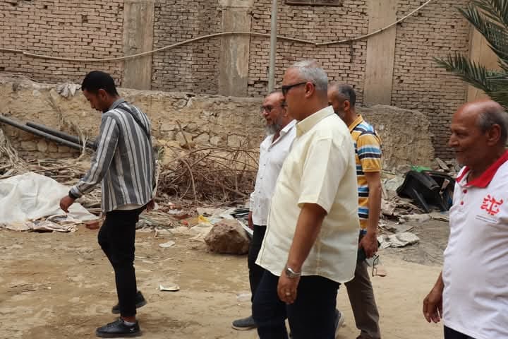 الصبروط يتفقد المشروعات الإستثمارية بنزل الجيزة الدولي الصحفي هشام الزمر