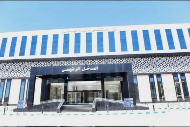 التعليم العالى..مستشفى سوهاج الجامعى تنقذ حياة طفل بعد اختراق سيخ معدنى للرقبة والفك متابعة / خالد عبدالعزيز