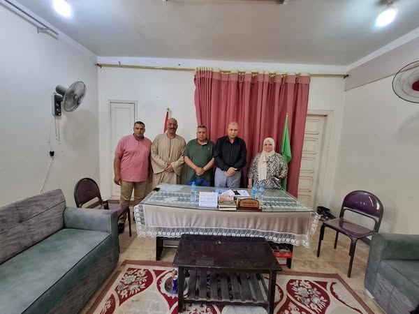 رئيس مركز ومدينة بلبيس يزور الوحدة المحلية بالعدلية لتفقد سير العمل كتب/د.عبدالهادي الكناني