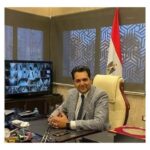 الدكتور “عمرو عبدالعاطي’ رئيس مجلس مدينة جمصة بدرجة إنسان