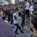 43شهيدآ بقطاع غزه بقصف ورصاص الإحتلال الإسرائيلي