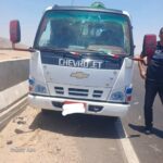 مهدي : غرامة 100 الف جنيه وحجز شهر لسيارة تقوم بإلقاء ” الرتش ” بالطريق العام
