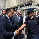 رئيس الوزراء يتفقد “سنترال رمسيس” ويستعرض تقريرا مع وزير الاتصالات بشأن عودة مختلف الخدمات