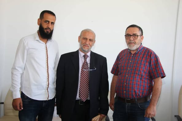 اختتام امتحانات الشفوي للسنة الخامسة قسم الجراحة امتحانات الشفوي لطلبة الطب جامعة بنغازي