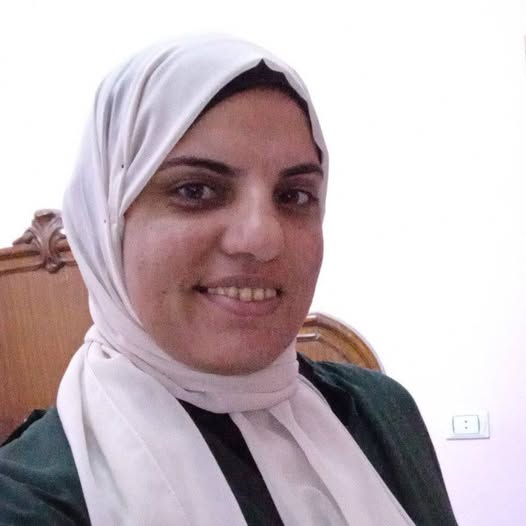 “وجوده معدوم.. وحِملها ما بين حضن ومسؤولية”
