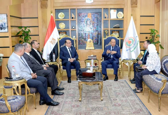 لتمكين الشباب.. انطلاق فعاليات مبادرة “أنا أيضًا مسئول” بجامعة المنصورة بالتعاون مع الأكاديمية الوطنية للتدريب رئيس جامعة المنصورة: نثمّن دور الأكاديمية في تمكين الشباب ودعم رؤية مصر 2030