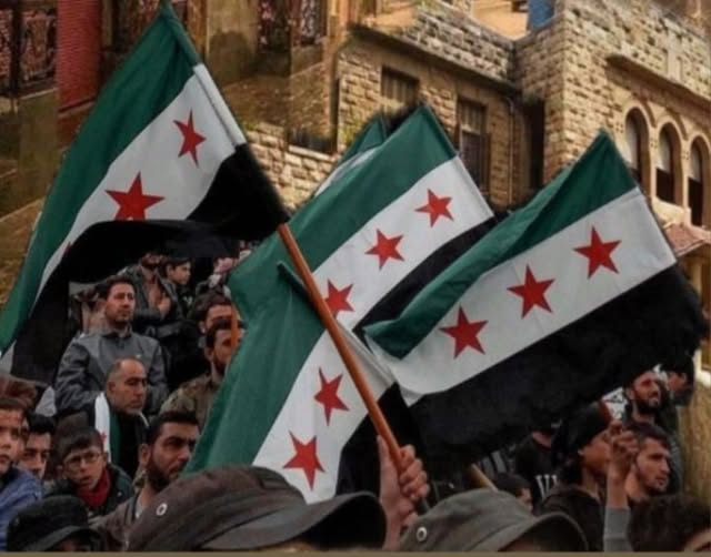منافذ الأقطار باتجاه القمر والموعد المحدد بالضبط.