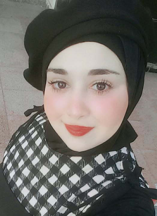 الأم والأب هما دعائم الأسرة
