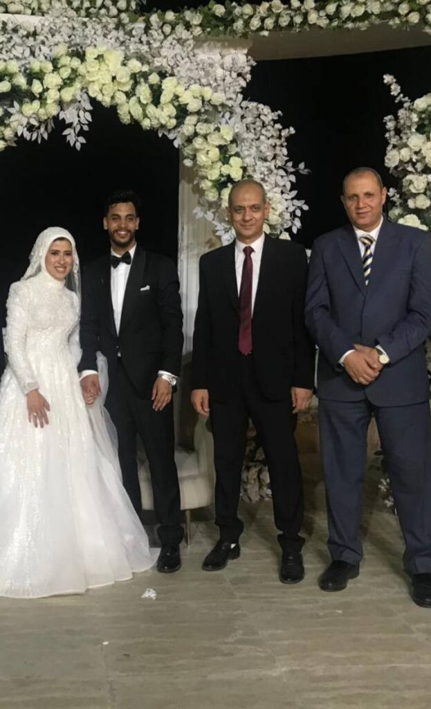 يتقدم د / محمد صابر بخالص التهنئة القلبية إلى د/ على شوقى عبد القادر امبابي الموجه الأول بإدارة المنزلة التعليمية وعضو لجنة المتابعة