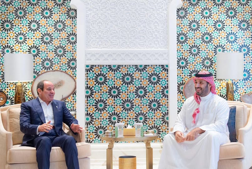 الرئيس السيسي وولي عهد السعودية يعززان العلاقات التاريخية ويبحثان ملفات التعاون المشترك.