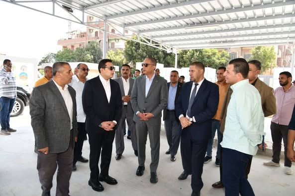 محافظ الفيوم يتفقد مجمع مواقف “الفيوم/ القاهرة” الجديد خلف الحديقة الدولية