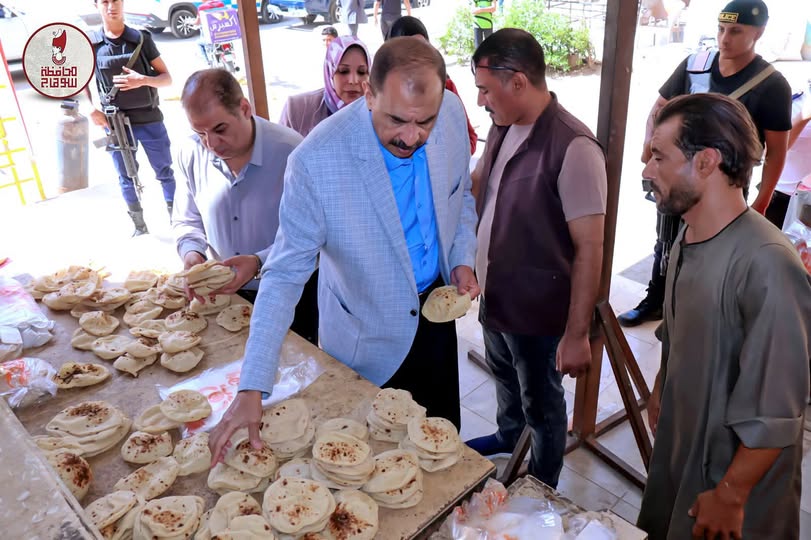 “محافظ سوهاج في جولة مفاجئة.. حملات نظافة وتطوير نادي الكوثر ومتابعة خدمات الصحة”