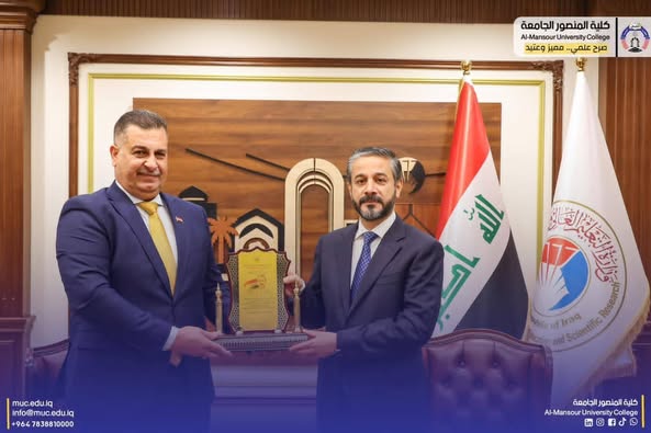كلية المنصور تقترح آلية موحدة للاشتراك في قواعد البيانات العالمية