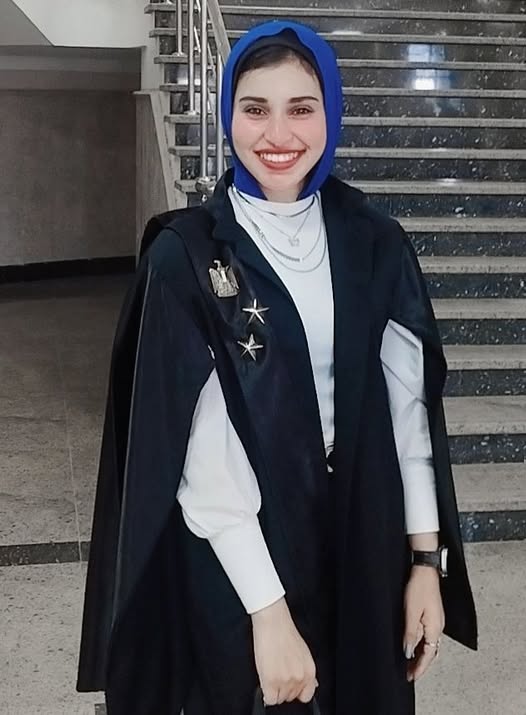 المخاطر القانونية التي تقع فيها الشركات ووجود محام مهم لحلها