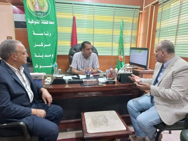 أبو سالم يستقبل مدير عام إدارة منوف التعليمية للإطمئنان عن سير الدراسة خلال الأسبوع المنقضي..