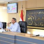 محافظ السويس يتابع ملفات النظافة والإشغالات والخطة الاستثمارية