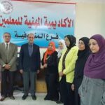 وكيل وزارة التربيةوالتعليم في زيارة مفاجئة للأكاديمية المهنية للمعلمين بالموفية.