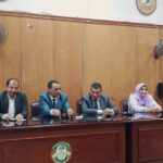 جامعة الفيوم: اللقاء التعريفي لطلاب الفرقة الأولى بنظام الساعات المعتمدة بكلية الآداب