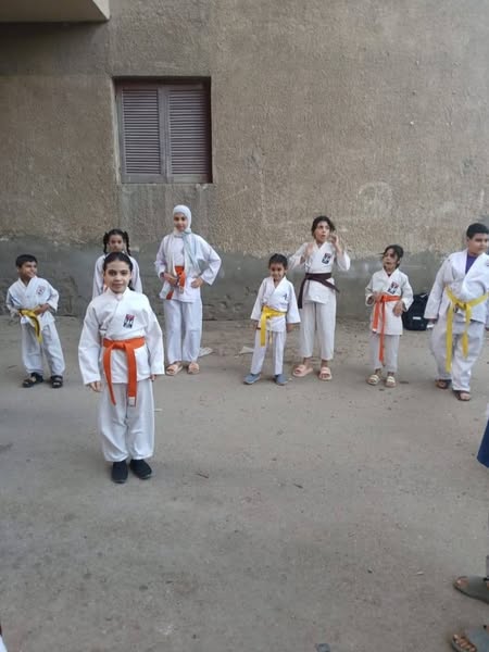 الشباب والرياضة تنفذ برنامجًا لتنشيط الرياضة بالأحياء السكنية.
