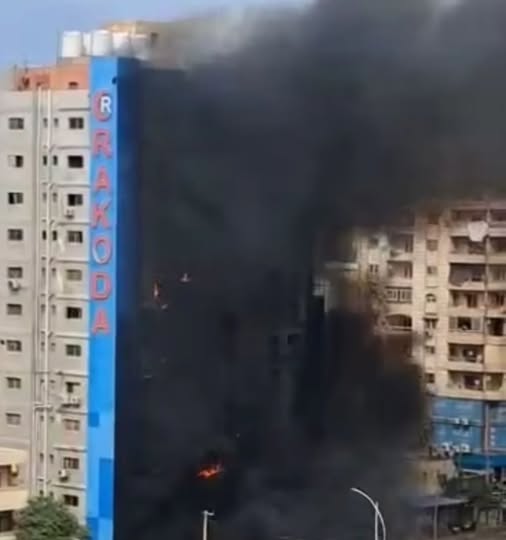 عاجل | حريق ضخم يندلع داخل مستشفى راقوده بالإسكندرية