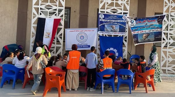 “السويس تنظم حملة لتنظيف الشواطئ وتوعية الأطفال”