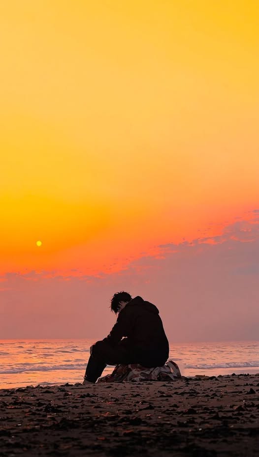 ابتسامة تجرح أكثر من البكاء
