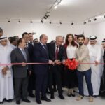 البحرين: السفير صالح يزيح الستار عن معرض ” فلسطين.. الهوية الثقافة الفن”