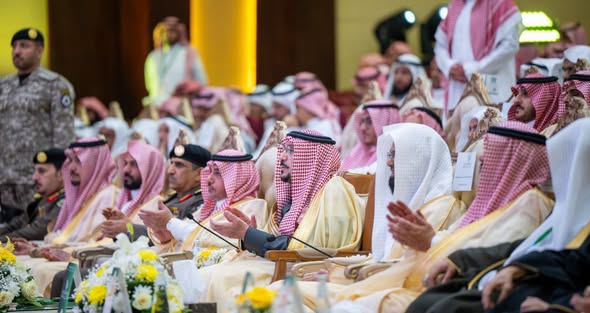 سمو أمير منطقة القصيم يرعى حفل تخريج حفظة كتاب الله بجمعية القرآن الكريم بالرس