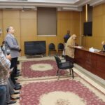 محافظ بني سويف يناقش شكاوى المواطنين ويوجه دعمًا عاجلًا