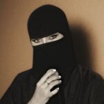 شوشو ناصر: تجربة فنية سعودية تجمع بين الموهبة والدراسة الأكاديمية