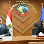 محافظ البحيرة تعقد إجتماع المجلس التنفيذي بديوان عام المحافظة
