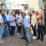 رئيس مياه الفيوم يتدخل فورًا لإصلاح تسرب مياه بعزبة راحيل بعد شكوى الأهالي