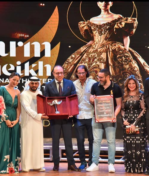 “ماسح الأحذية” تتوج بجائزة أفضل عرض متكامل في مهرجان شرم الشيخ الدولي للمسرح الشبابي