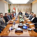 وزير الشباب والرياضة يبحث مع وفد معمل لندن اعتماد المعمل المصري للمنشطات