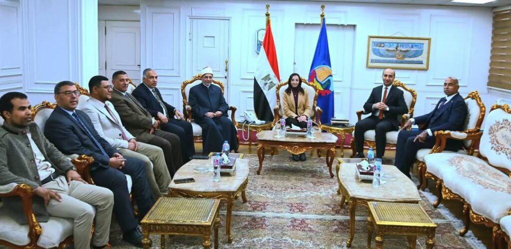 محافظ البحيرة تستقبل رئيس جامعة الأزهر فى إطار تعزيز التعاون المشترك بين الأزهر الشريف والمحافظة
