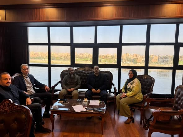 خالد أبو الوفا: التنسيق مع هيئة سلامة الغذاء خطوة مهمة لضبط السوق وحماية المواطن بسوهاج
