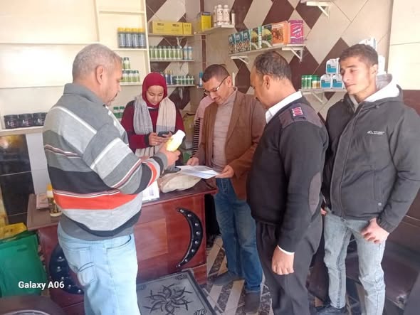 مديرية الزراعة بالفيوم حملة تفتيش على محلات المبيدات والمخصبات الزراعية بابشواى