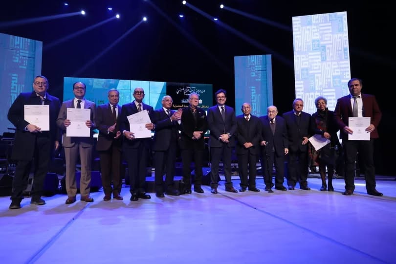 وزير الثقافة يكرم 50 مبدعًا مصريًا في «عيد الثقافة الثاني»